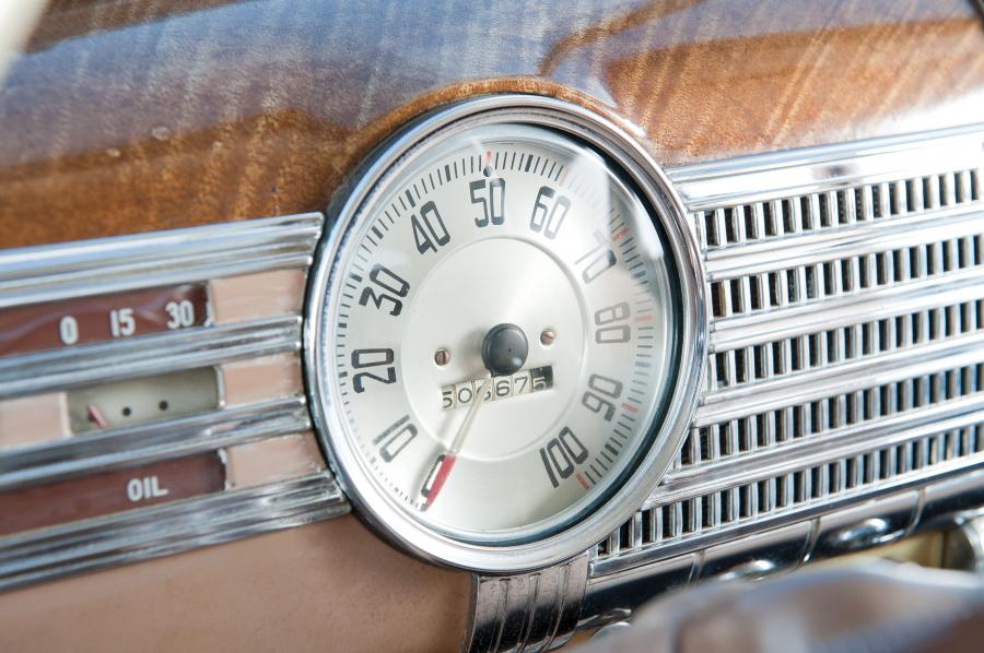  Chevrolet Special DeLuxe Club Coupe 1941 года  (фото 10 из 32)